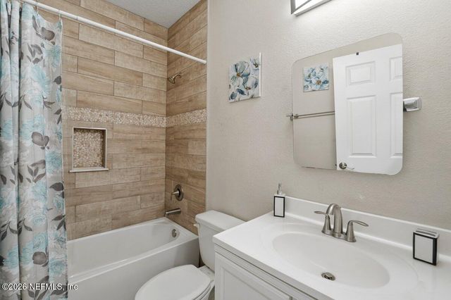 1379 OTTAWA Avenue, Jacksonville, FL 32210