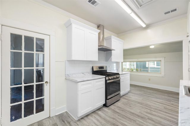 123 Estelle Street, Houston, TX 77003