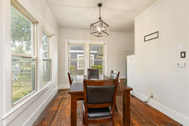 123 Estelle Street, Houston, TX 77003