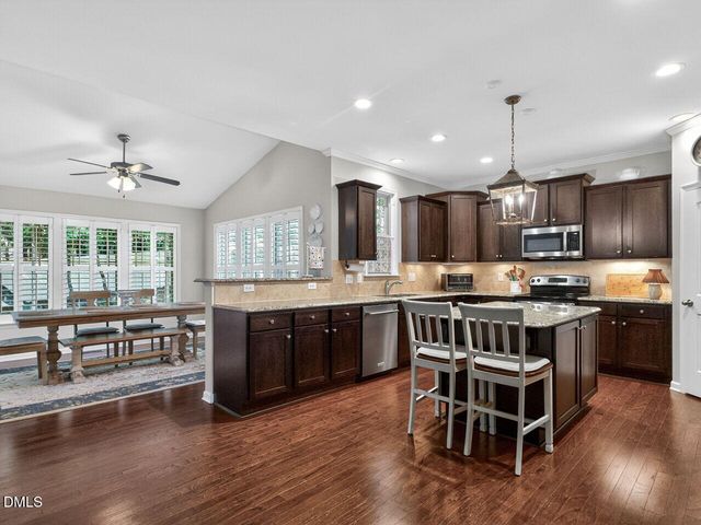 142 Hill Row Lane, Clayton, NC 27527