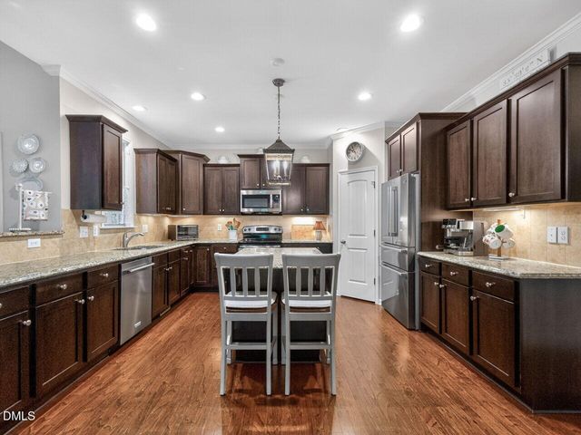 142 Hill Row Lane, Clayton, NC 27527