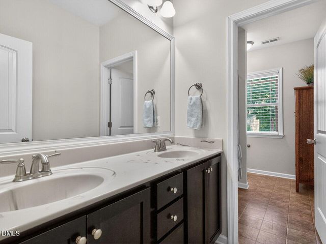 142 Hill Row Lane, Clayton, NC 27527