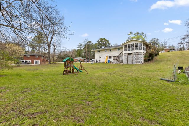 308 Pinehurst Circle, Chickamauga, GA 30707