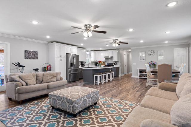 308 Pinehurst Circle, Chickamauga, GA 30707