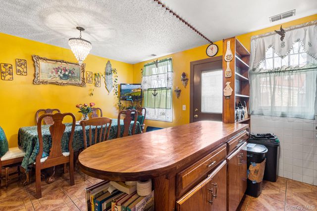 460 Hinsdale Street, Brooklyn, NY 11207