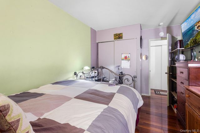 460 Hinsdale Street, Brooklyn, NY 11207