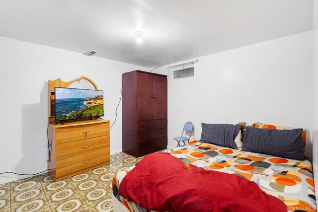 460 Hinsdale Street, Brooklyn, NY 11207