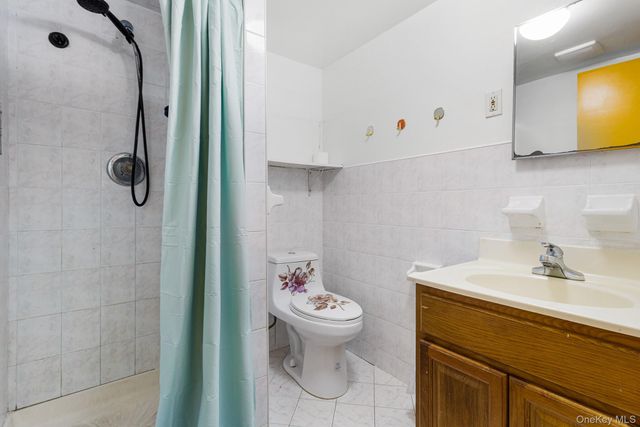 460 Hinsdale Street, Brooklyn, NY 11207