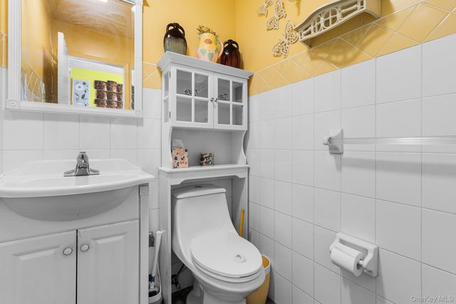 460 Hinsdale Street, Brooklyn, NY 11207