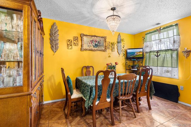 460 Hinsdale Street, Brooklyn, NY 11207