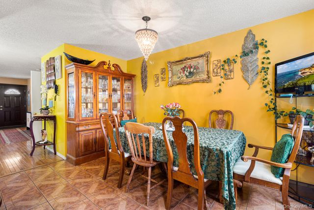 460 Hinsdale Street, Brooklyn, NY 11207