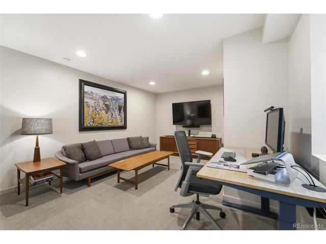 1329 Yates St, Denver, CO 80204