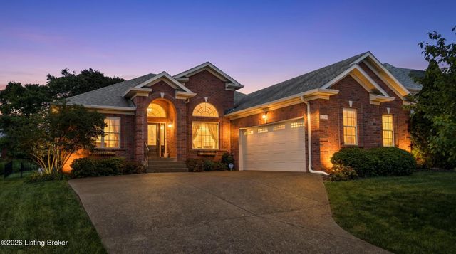 11105 Sewell Dr, Louisville, KY 40291