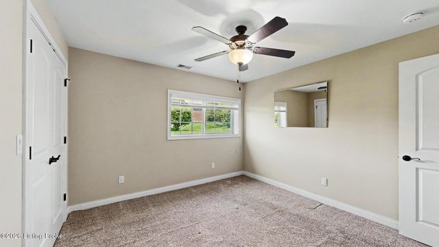11105 Sewell Dr, Louisville, KY 40291
