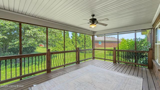 11105 Sewell Dr, Louisville, KY 40291