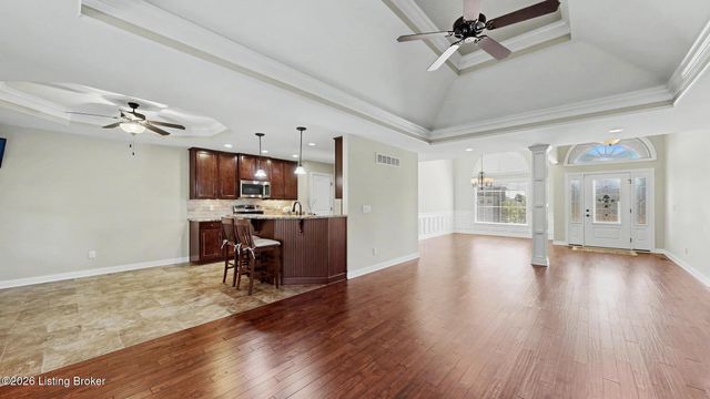 11105 Sewell Dr, Louisville, KY 40291