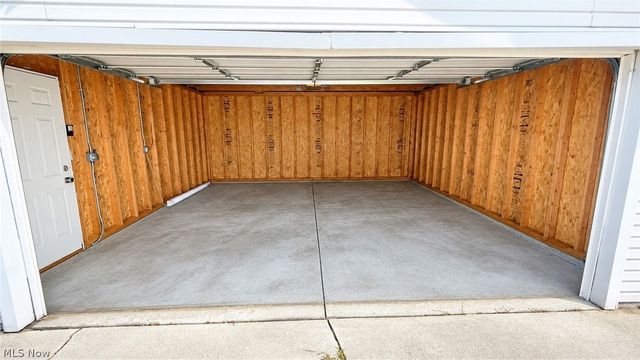 2361 E 59th Street, Cleveland, OH 44104