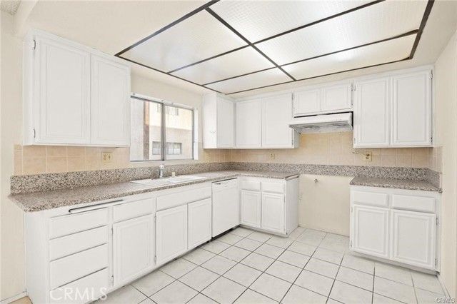 11331 Elliott Avenue 21, El Monte, CA 91732