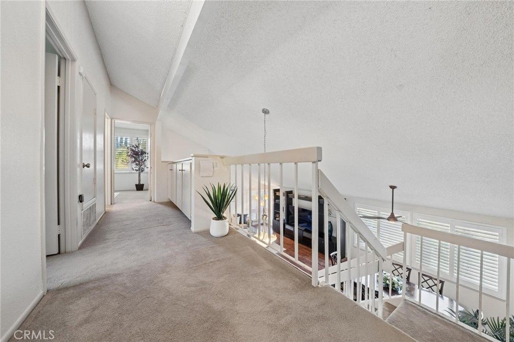 Image 21 of property listing at 23305 Tristin Drive, Valencia, CA 91355