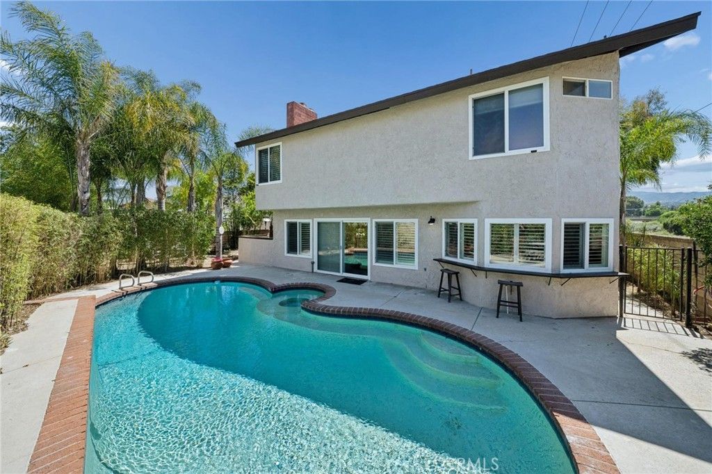 Image 37 of property listing at 23305 Tristin Drive, Valencia, CA 91355