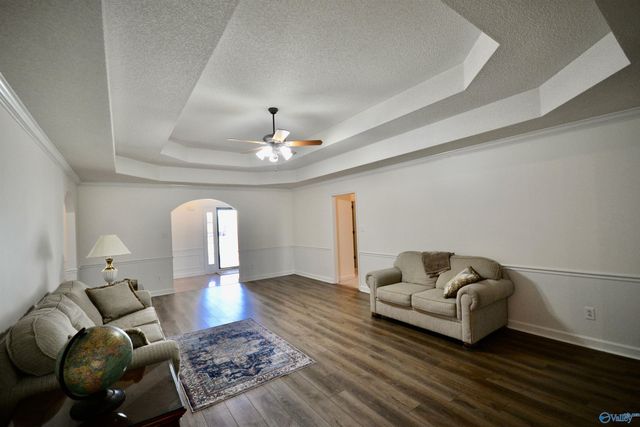 211 Williston Drive, Huntsville, AL 35806