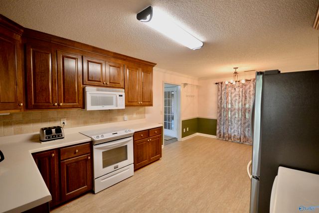 211 Williston Drive, Huntsville, AL 35806