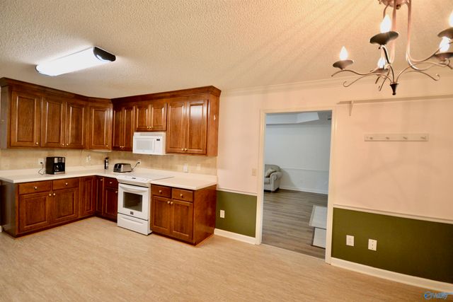 211 Williston Drive, Huntsville, AL 35806