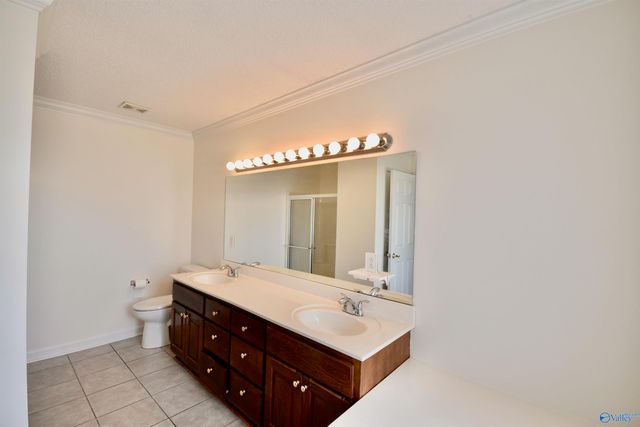 211 Williston Drive, Huntsville, AL 35806