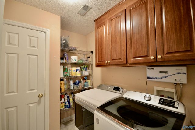211 Williston Drive, Huntsville, AL 35806