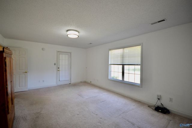 211 Williston Drive, Huntsville, AL 35806