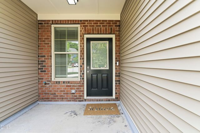 707 Davenbury Way, Cary, NC 27513