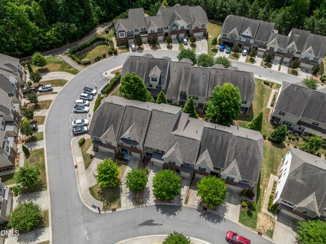 707 Davenbury Way, Cary, NC 27513