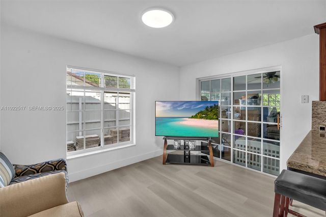 19541 NW 57th Ct, Hialeah, FL 33015