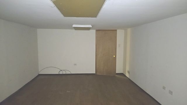 17001 Kimbark Avenue, South Holland, IL 60473