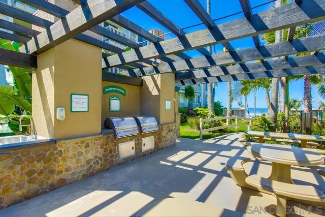 999 N Pacific A15, Oceanside, CA 92054