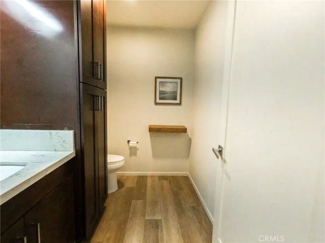 2006 S Corning Street 3, Los Angeles, CA 90034