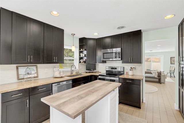 2120 DELORAINE TRAIL, Maitland, FL 32751