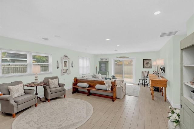 2120 DELORAINE TRAIL, Maitland, FL 32751