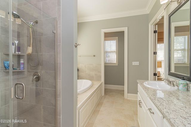 130 Beauchamp Lane, Lafayette, LA 70506