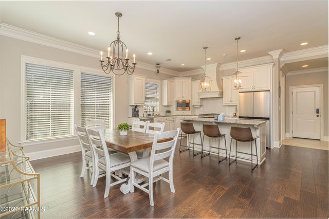 130 Beauchamp Lane, Lafayette, LA 70506