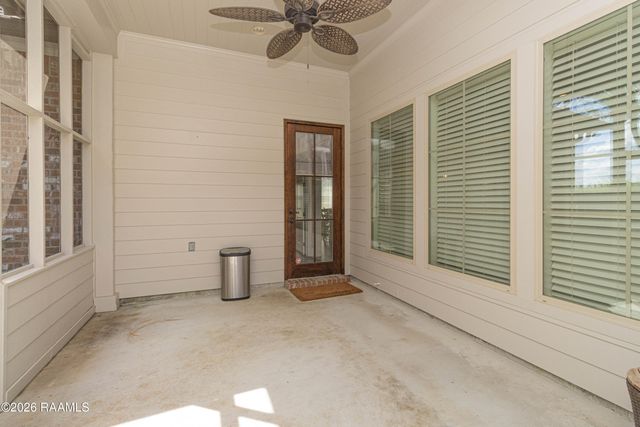 130 Beauchamp Lane, Lafayette, LA 70506