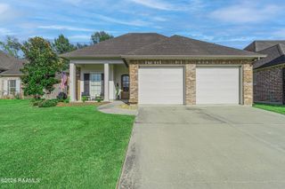130 Beauchamp Lane, Lafayette, LA 70506