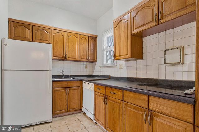 8345 VERONA DR, Hyattsville, MD 20784