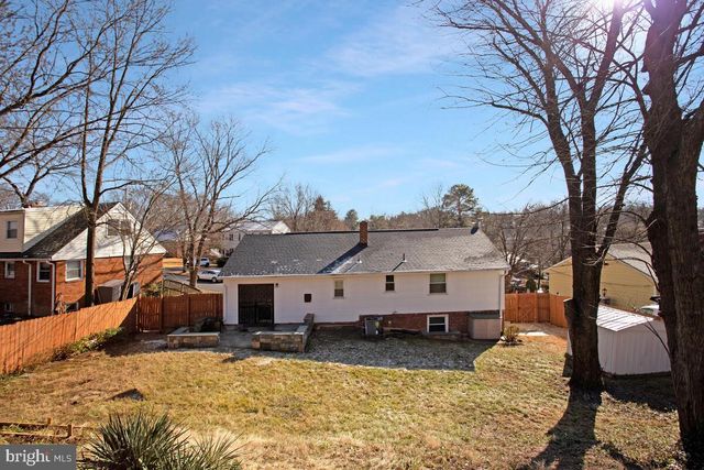 8345 VERONA DR, Hyattsville, MD 20784