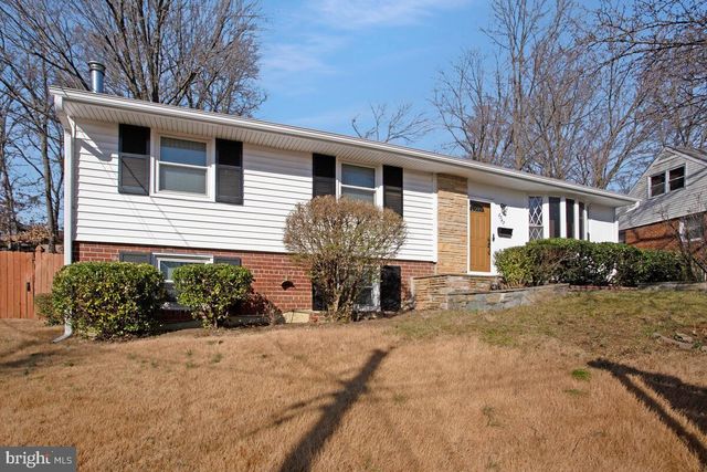 8345 VERONA DR, Hyattsville, MD 20784