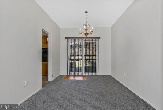 8345 VERONA DR, Hyattsville, MD 20784