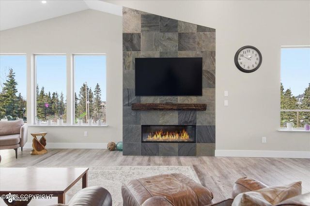 8144 Marino Drive, Anchorage, AK 99516