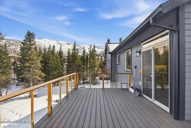 8144 Marino Drive, Anchorage, AK 99516