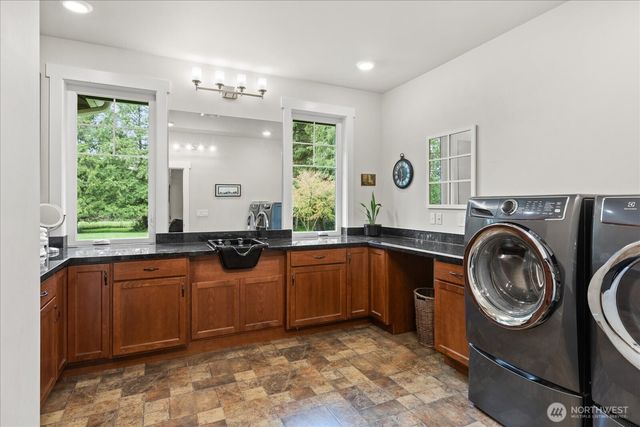 2923 165th Drive SE, Snohomish, WA 98290