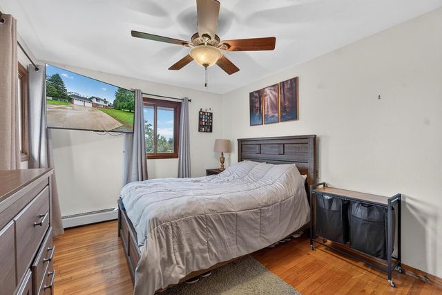 1708 N Colony AVENUE, Union Grove, WI 53182
